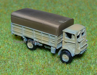Bedford QLT Truck (yellow)